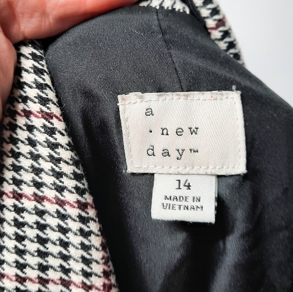 A New Day Houndstooth Blazer 14 - Picture 4 of 7